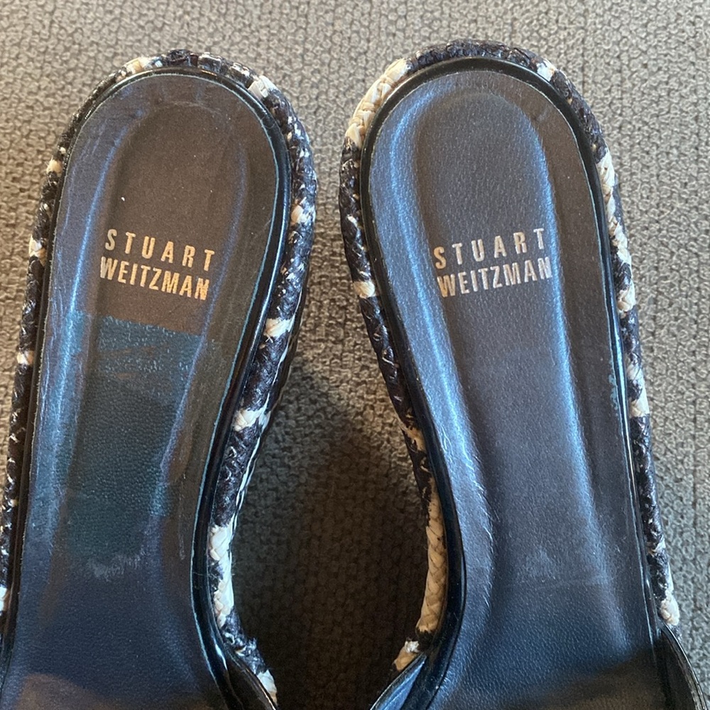 Stuart Weitzman Wedge High Heels in Excellent Condition. Size 9 1/2. - Picture 5 of 6